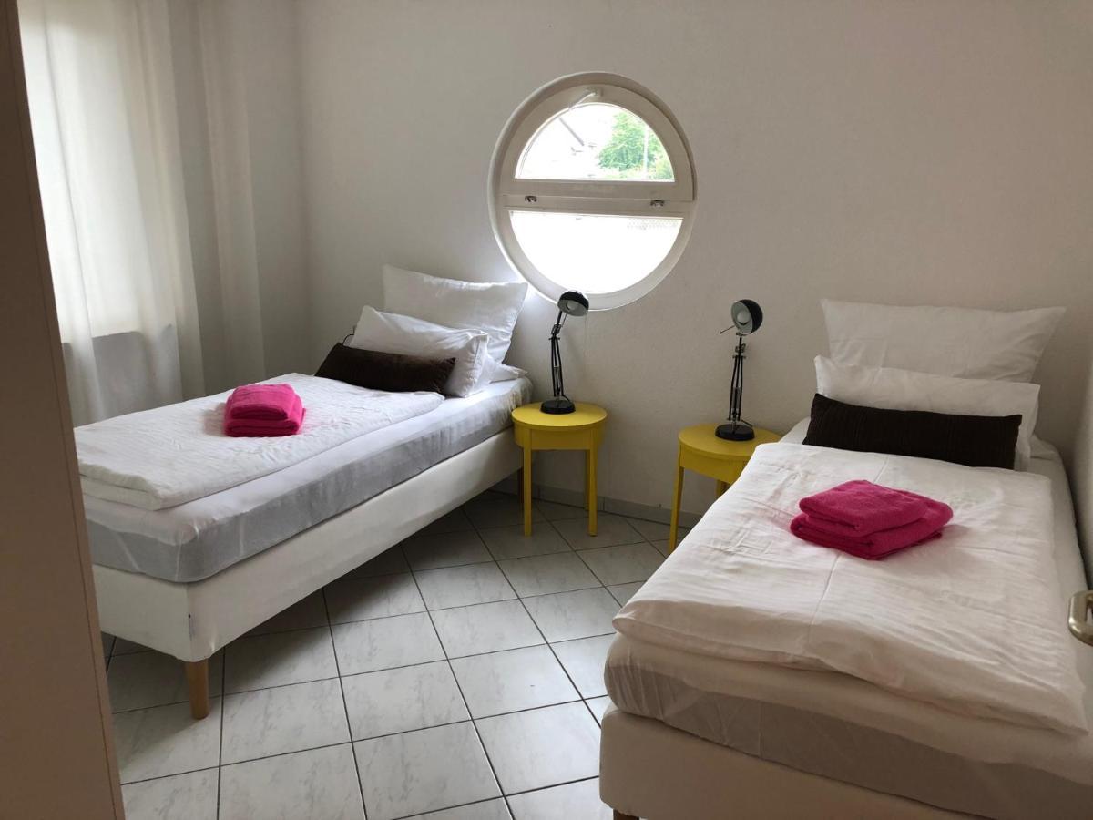 Gemuetliche Wohnung Mit Sonniger Terrasse Bietigheim-Bissingen Luaran gambar